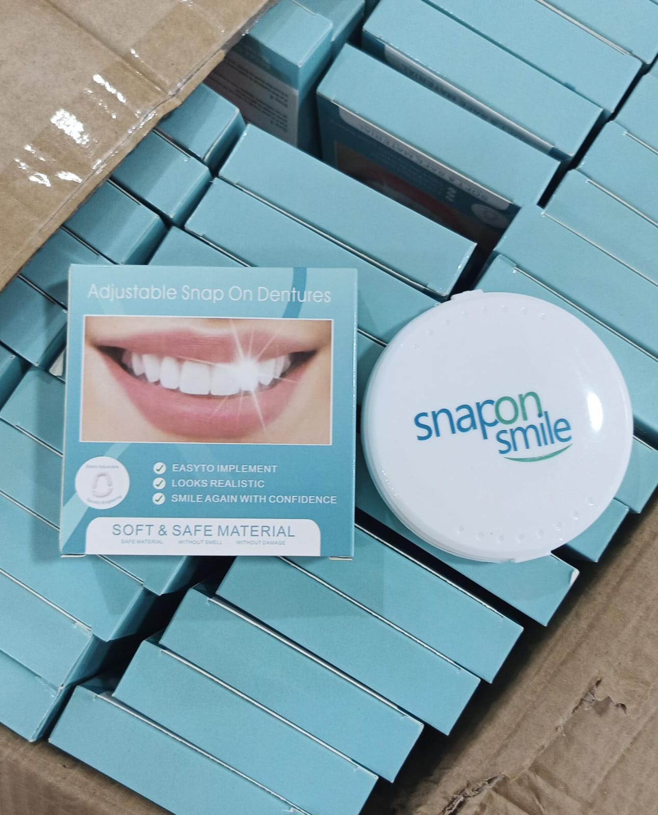 Silicone Imitation Braces Teeth Decoration Kit – Safe & Reusable Snap-On Smile Cover for Stylish Cosmetic Look